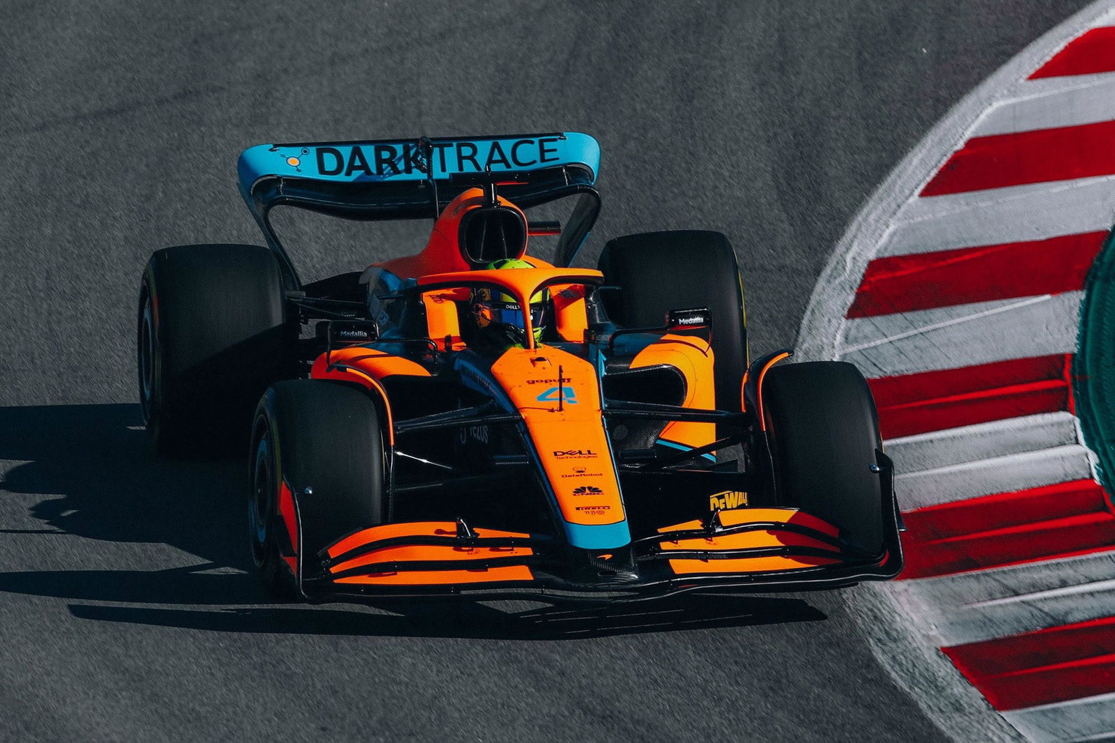 Sainz drives 2022 Ferrari F1 car in Barcelona shakedown